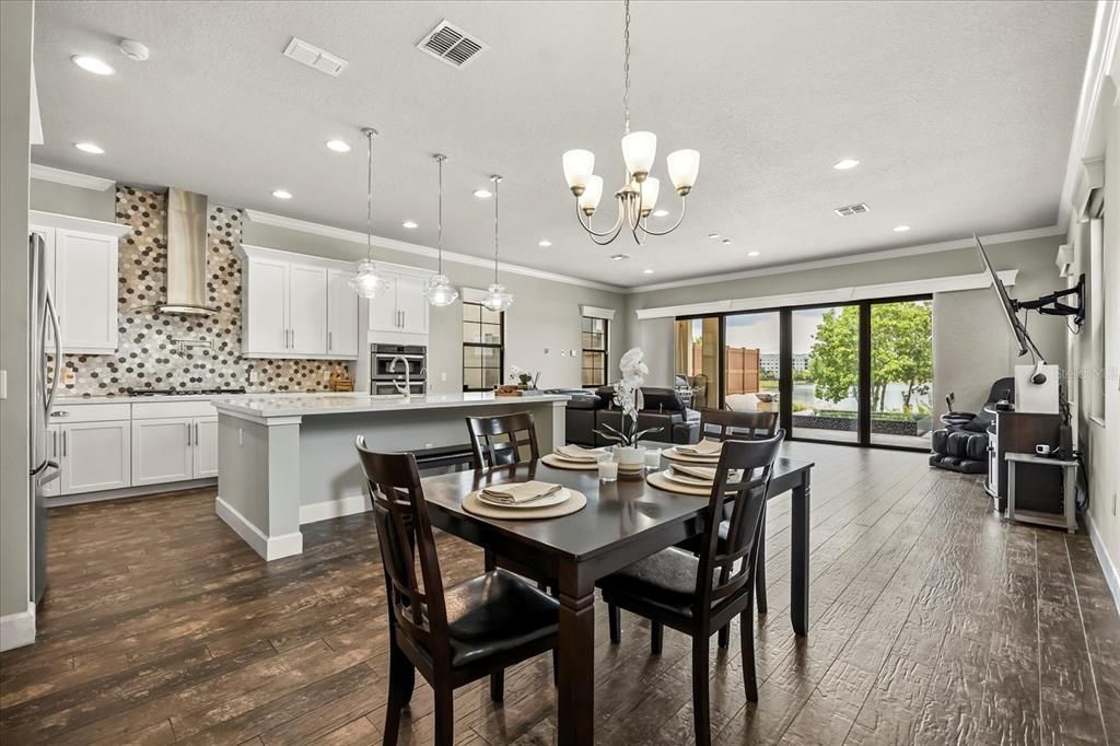 En Venta: $1,599,999 (4 camas, 4 baños, 4251 Pies cuadrados)