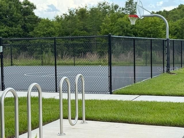 В аренду: $2,400 (3 спален, 2 ванн, 1758 Квадратных фут)