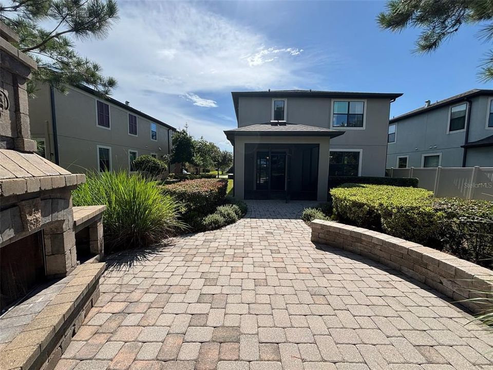 Active With Contract: $539,900 (3 beds, 2 baths, 2143 Square Feet)