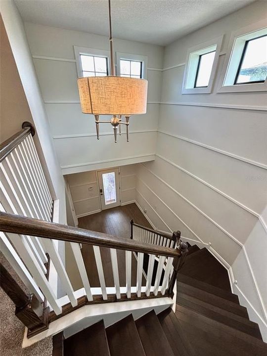 Active With Contract: $539,900 (3 beds, 2 baths, 2143 Square Feet)