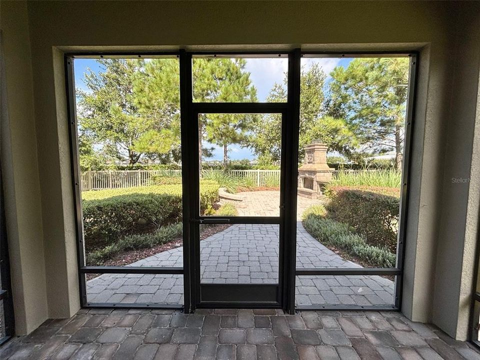 Active With Contract: $539,900 (3 beds, 2 baths, 2143 Square Feet)