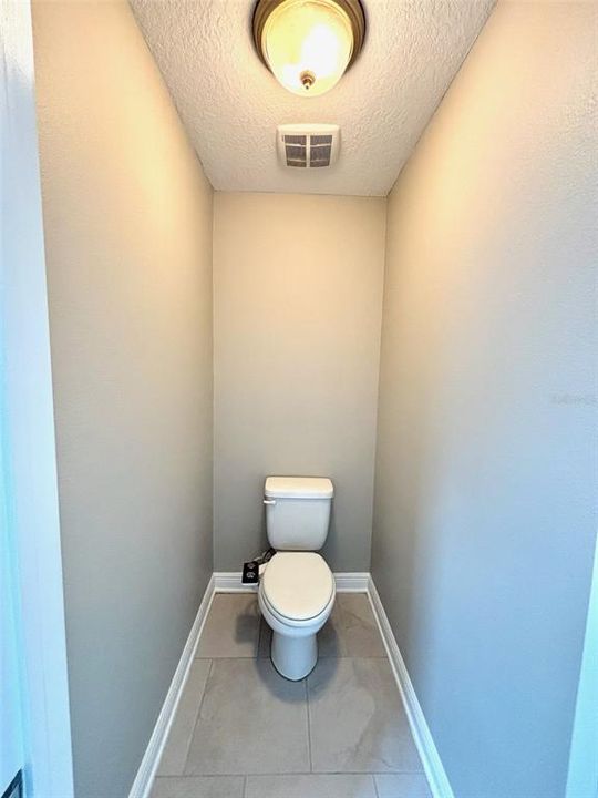 Active With Contract: $539,900 (3 beds, 2 baths, 2143 Square Feet)