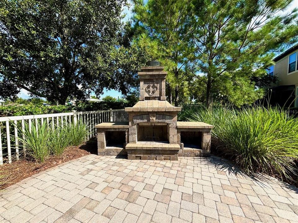 Active With Contract: $539,900 (3 beds, 2 baths, 2143 Square Feet)