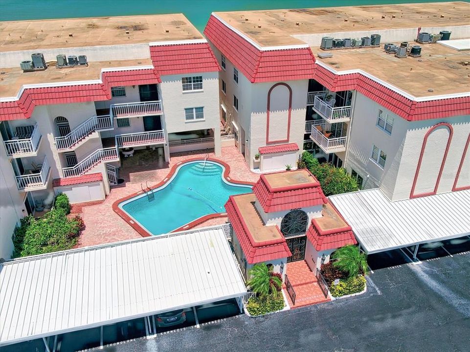 En Venta: $549,000 (2 camas, 2 baños, 1338 Pies cuadrados)