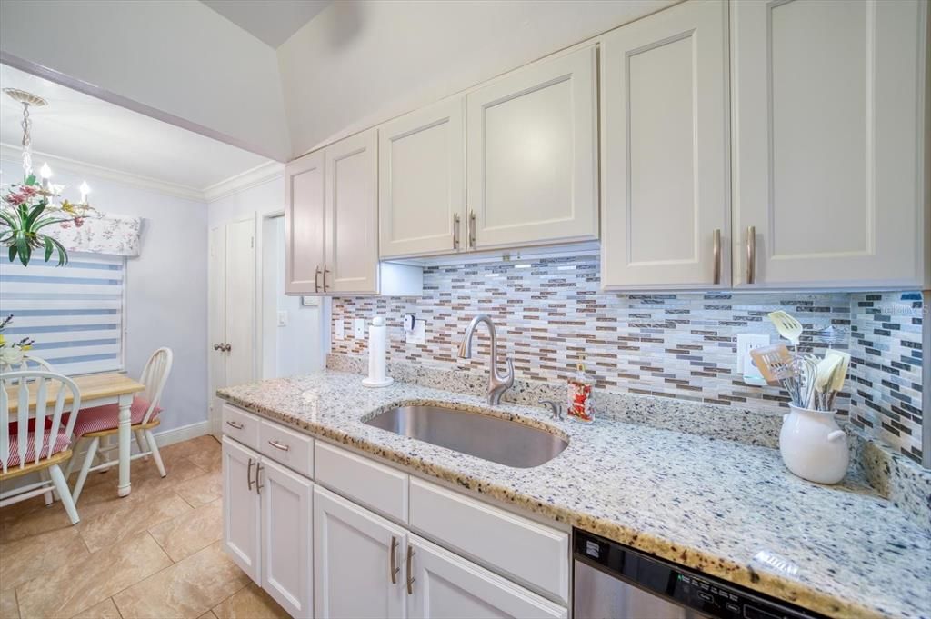 En Venta: $549,000 (2 camas, 2 baños, 1338 Pies cuadrados)