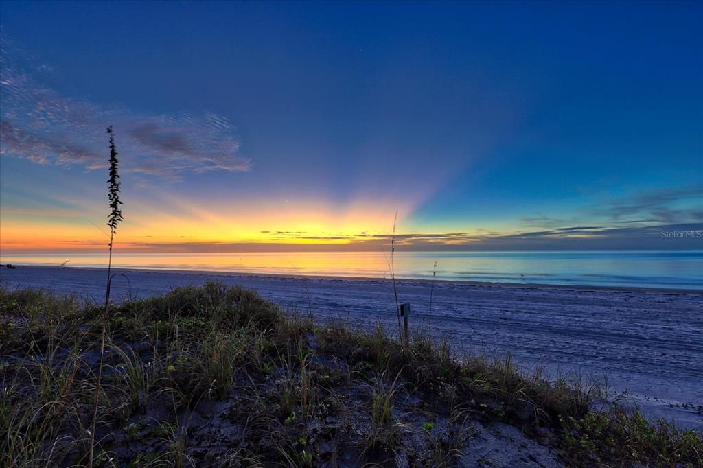 En Venta: $549,000 (2 camas, 2 baños, 1338 Pies cuadrados)