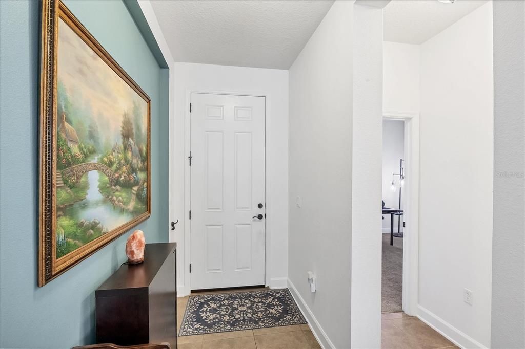 Activo con contrato: $650,000 (4 camas, 4 baños, 2771 Pies cuadrados)