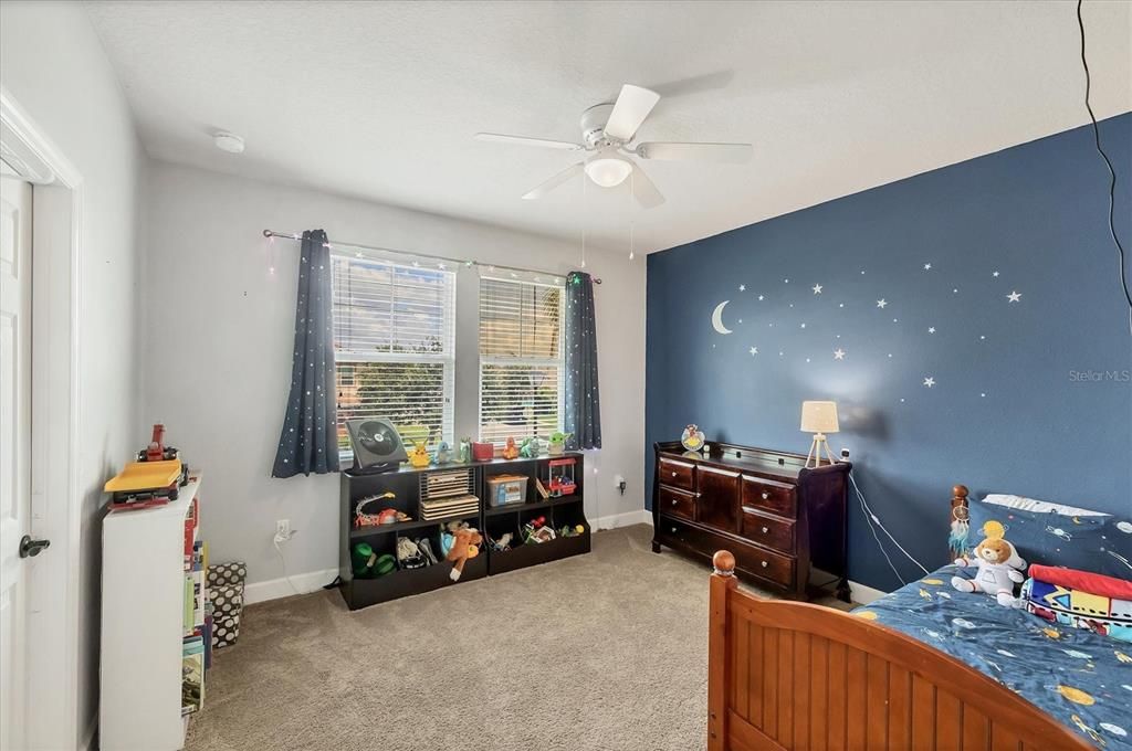 Activo con contrato: $650,000 (4 camas, 4 baños, 2771 Pies cuadrados)