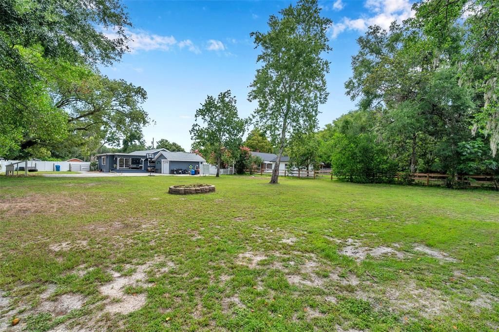 For Sale: $375,000 (3 beds, 2 baths, 1995 Square Feet)