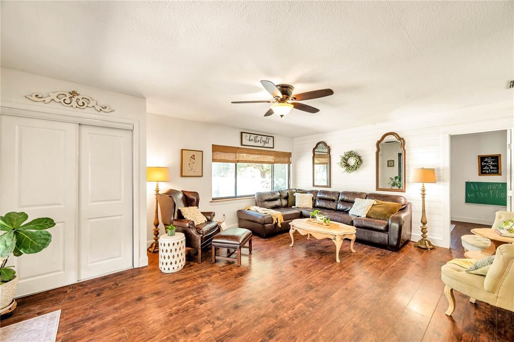 For Sale: $375,000 (3 beds, 2 baths, 1995 Square Feet)