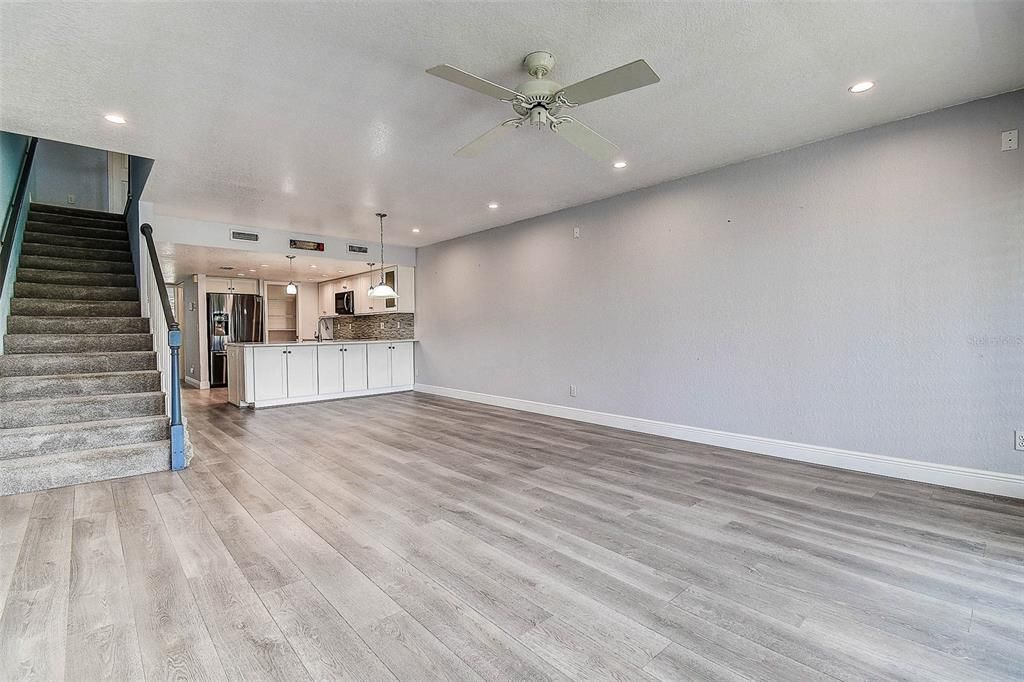 For Sale: $514,000 (3 beds, 4 baths, 2228 Square Feet)