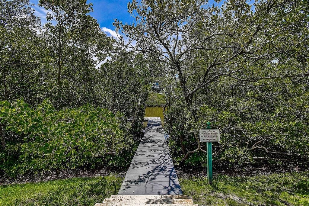 For Sale: $514,000 (3 beds, 4 baths, 2228 Square Feet)