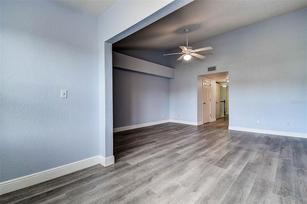 For Sale: $514,000 (3 beds, 4 baths, 2228 Square Feet)