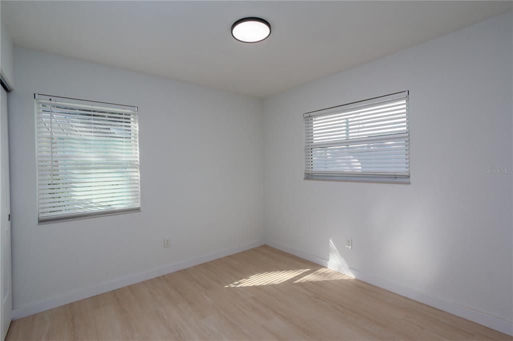 На продажу: $749,000 (3 спален, 2 ванн, 1316 Квадратных фут)