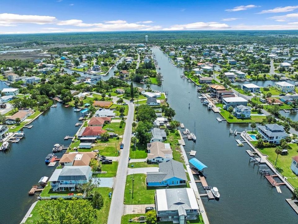 En Renta: $2,700 (3 camas, 2 baños, 1688 Pies cuadrados)