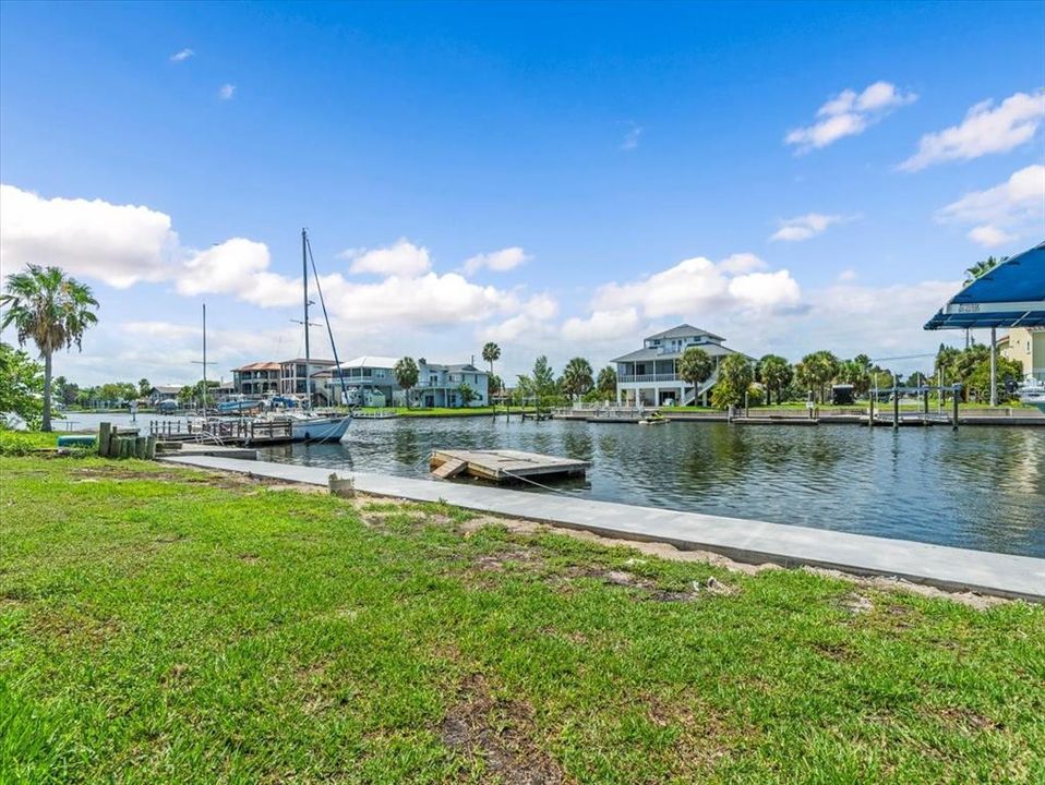 En Renta: $2,700 (3 camas, 2 baños, 1688 Pies cuadrados)