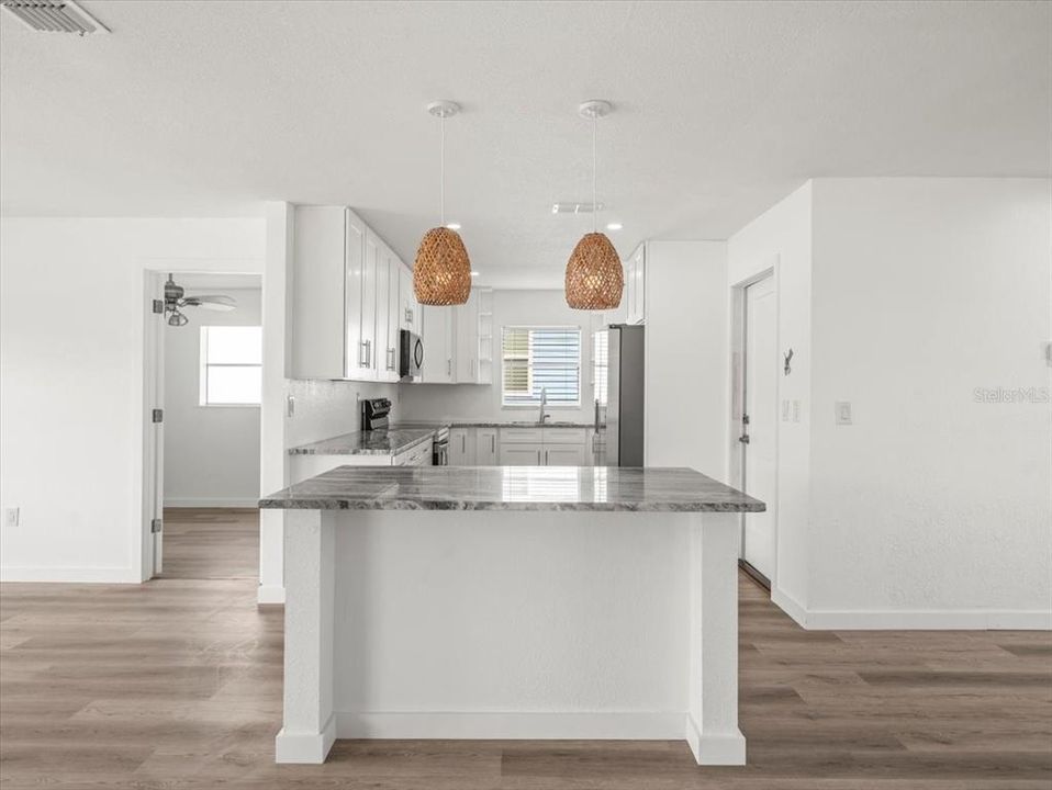 En Renta: $2,700 (3 camas, 2 baños, 1688 Pies cuadrados)