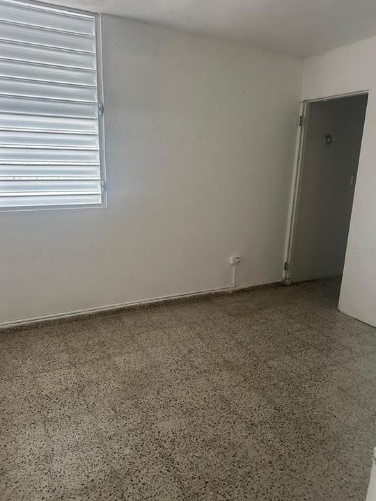 En Venta: $185,000 (3 camas, 2 baños, 2218 Pies cuadrados)