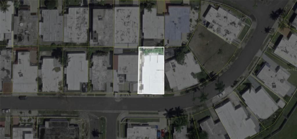 En Venta: $185,000 (3 camas, 2 baños, 2218 Pies cuadrados)