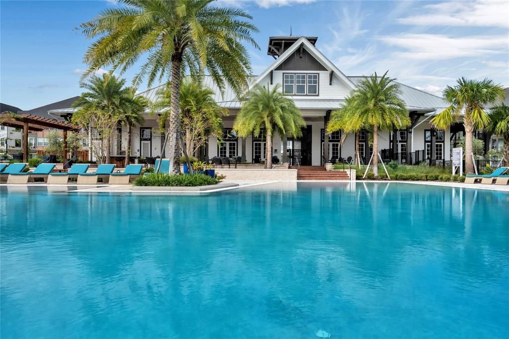 合同活跃: $690,000 (3 贝兹, 2 浴室, 1775 平方英尺)