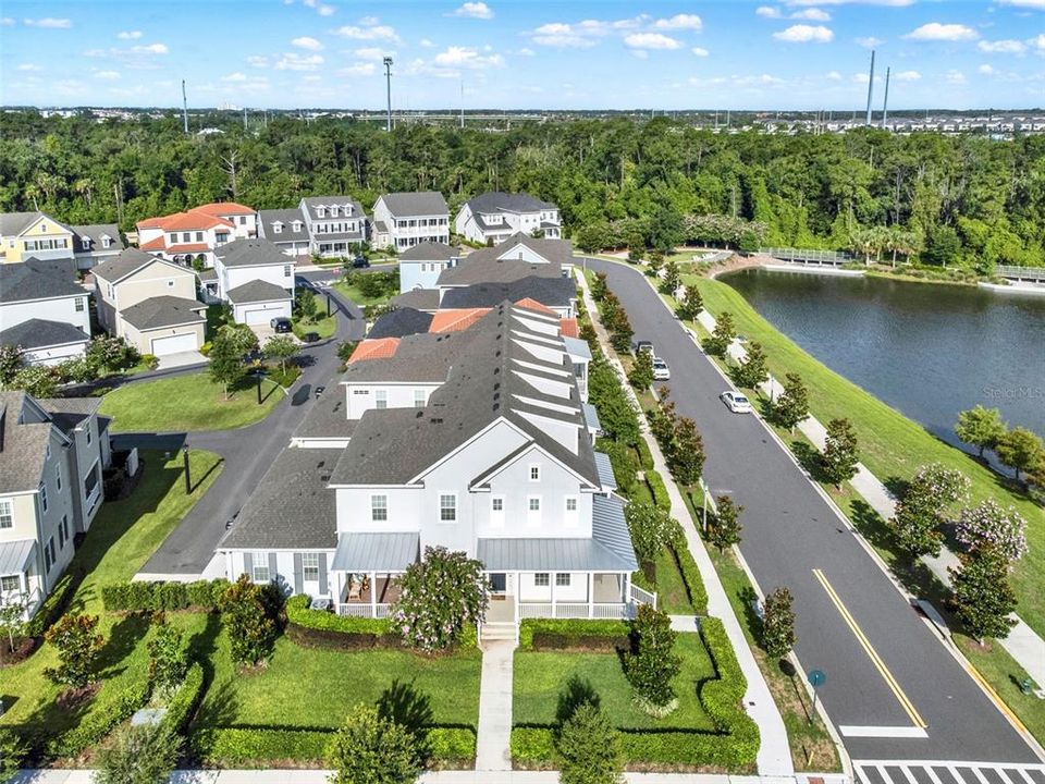 合同活跃: $690,000 (3 贝兹, 2 浴室, 1775 平方英尺)