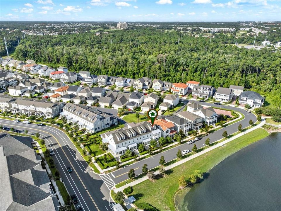 合同活跃: $690,000 (3 贝兹, 2 浴室, 1775 平方英尺)