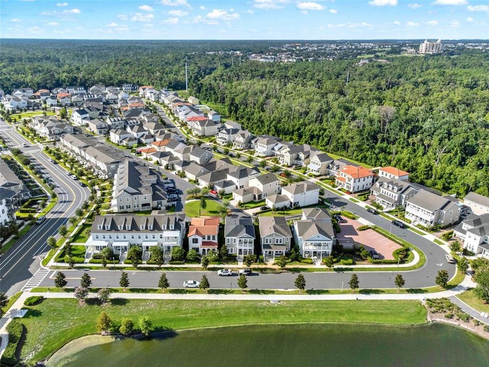 合同活跃: $690,000 (3 贝兹, 2 浴室, 1775 平方英尺)