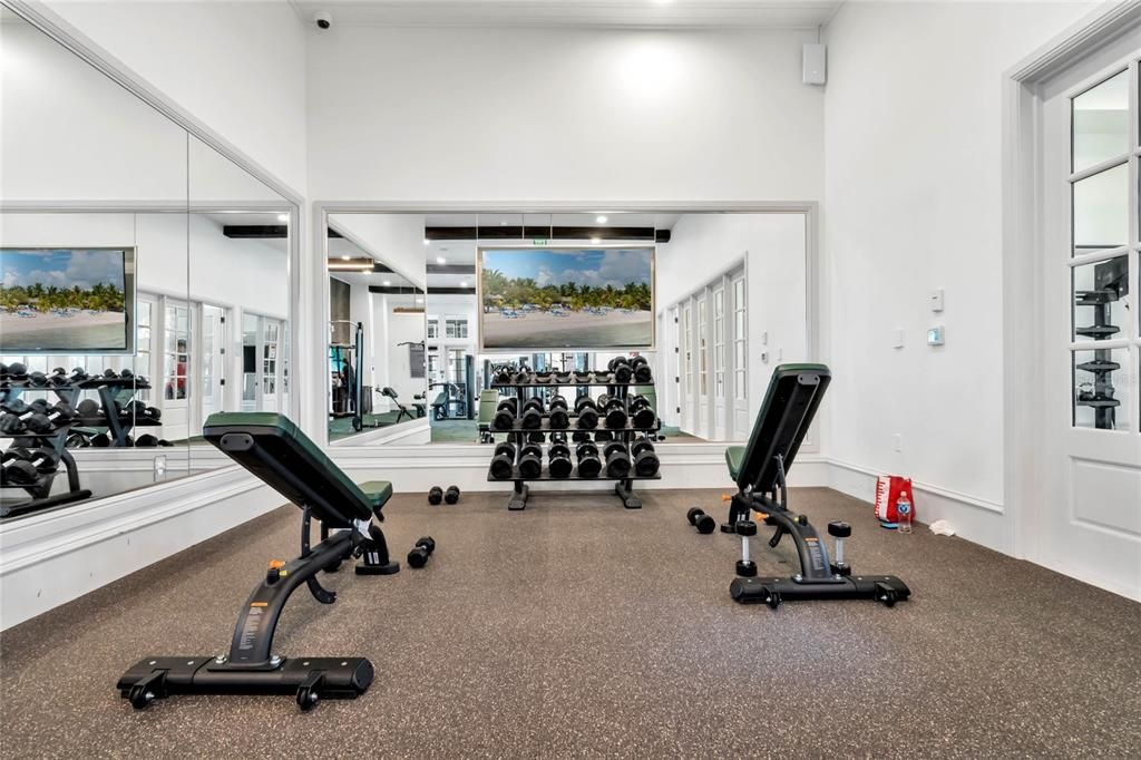 合同活跃: $690,000 (3 贝兹, 2 浴室, 1775 平方英尺)