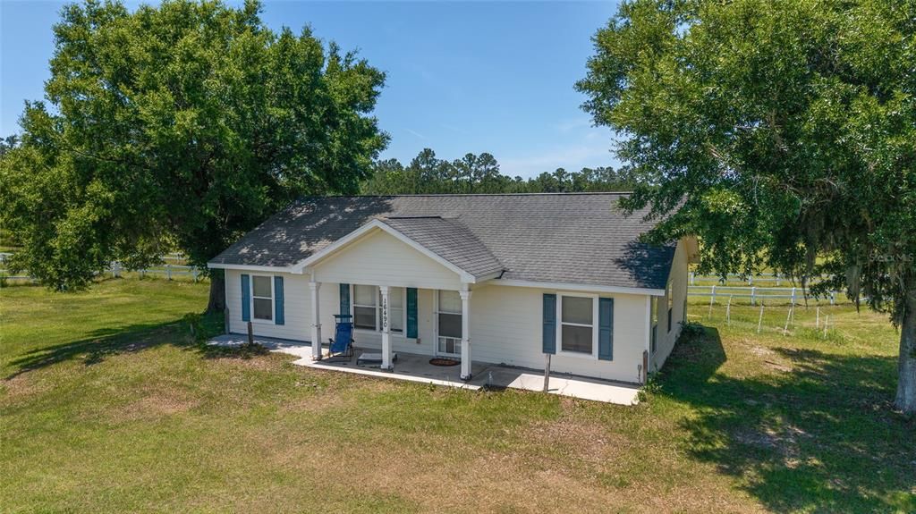 For Sale: $1,249,000 (3 beds, 2 baths, 1295 Square Feet)