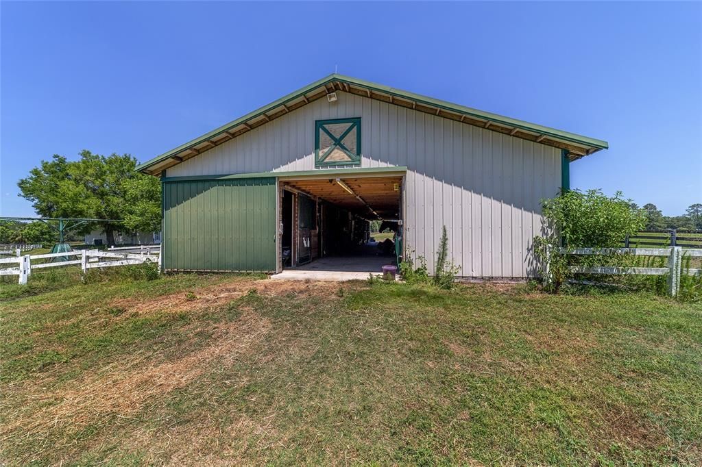 For Sale: $1,249,000 (3 beds, 2 baths, 1295 Square Feet)