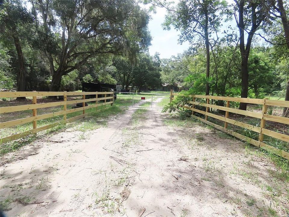 For Sale: $219,000 (1.50 acres)