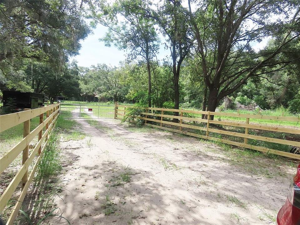 For Sale: $219,000 (1.50 acres)