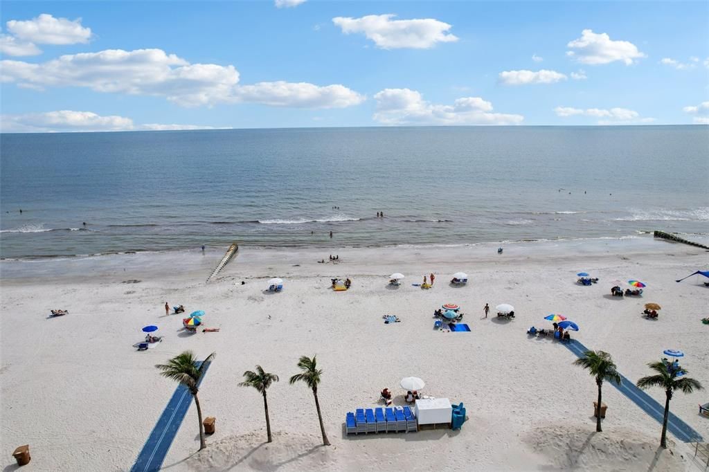 На продажу: $1,000,000 (3 спален, 2 ванн, 1401 Квадратных фут)