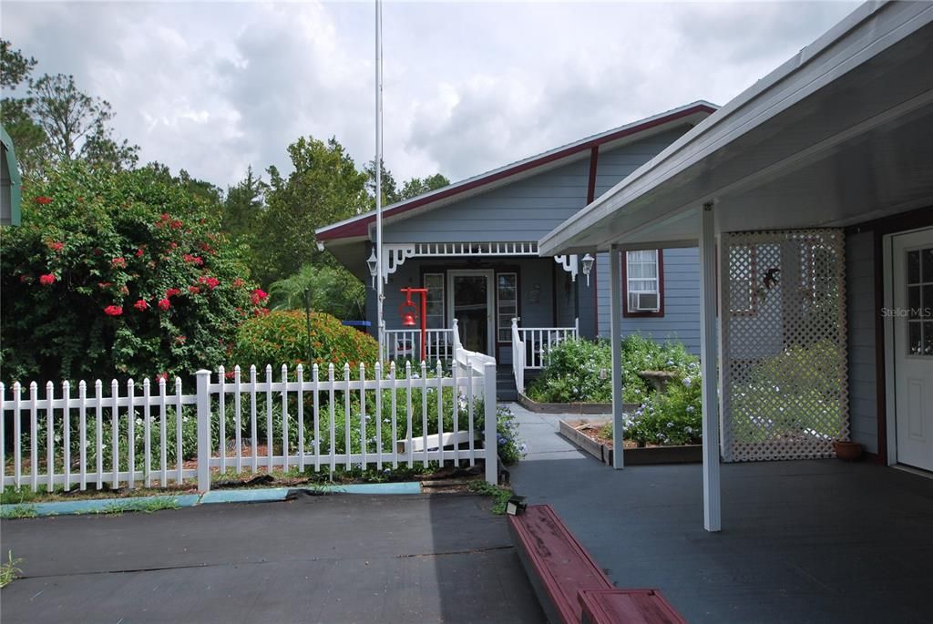 待售: $550,000 (4 贝兹, 2 浴室, 2166 平方英尺)