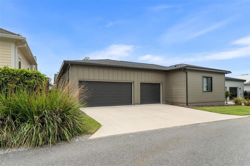 En Venta: $1,089,900 (4 camas, 3 baños, 2962 Pies cuadrados)