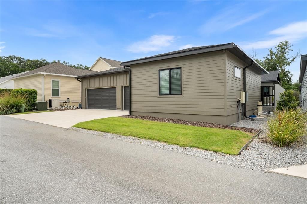 En Venta: $1,089,900 (4 camas, 3 baños, 2962 Pies cuadrados)