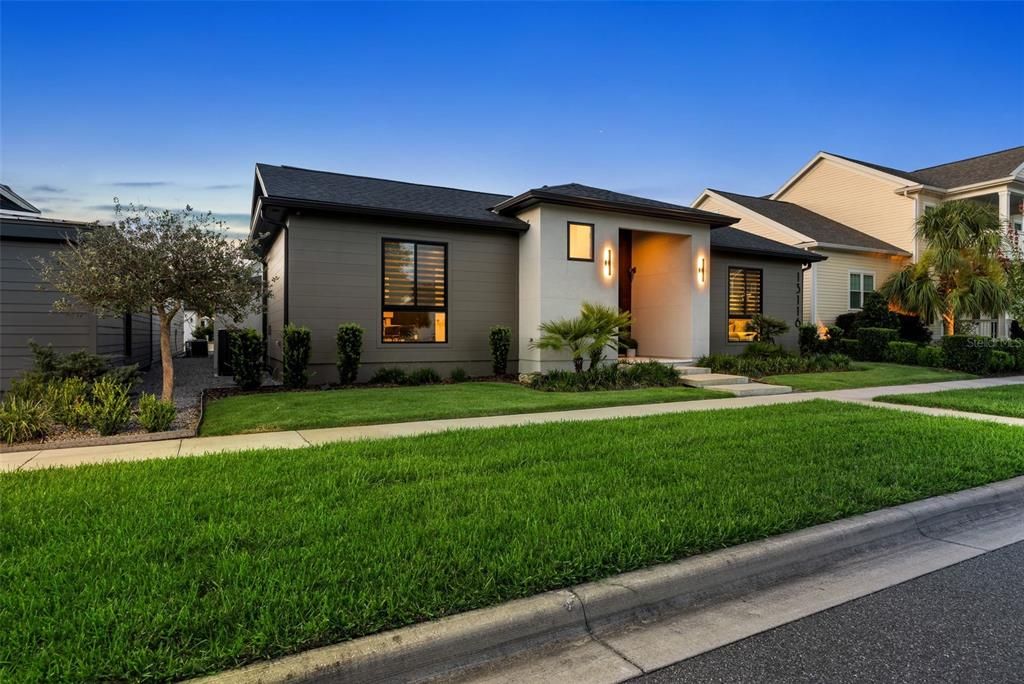 En Venta: $1,089,900 (4 camas, 3 baños, 2962 Pies cuadrados)