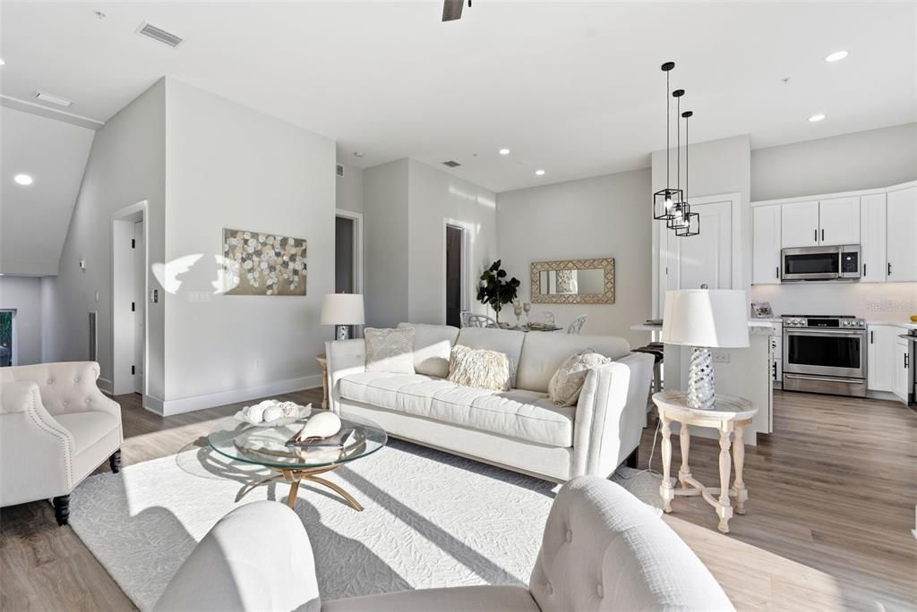 На продажу: $1,690,000 (5 спален, 4 ванн, 2634 Квадратных фут)