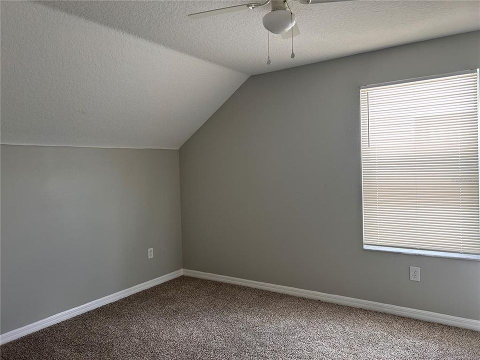 For Sale: $309,900 (4 beds, 2 baths, 1482 Square Feet)