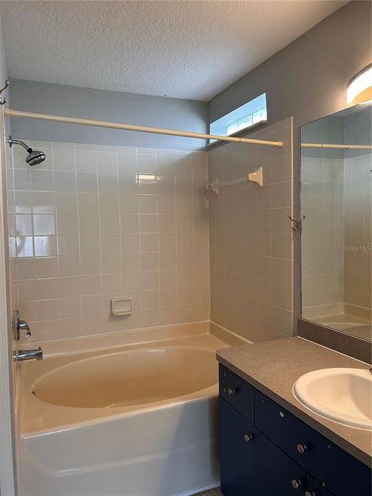 For Sale: $309,900 (4 beds, 2 baths, 1482 Square Feet)