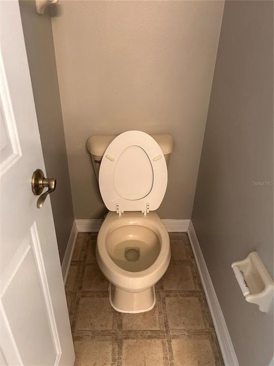 For Sale: $309,900 (4 beds, 2 baths, 1482 Square Feet)