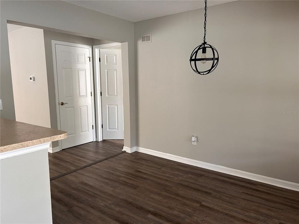 For Sale: $309,900 (4 beds, 2 baths, 1482 Square Feet)