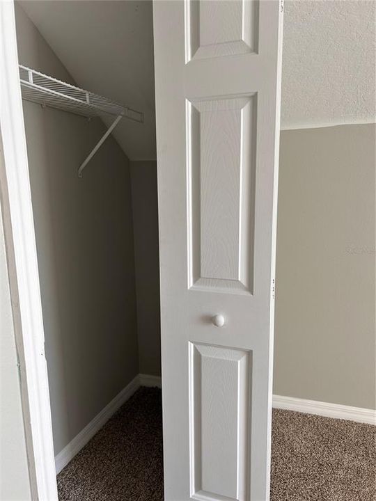 For Sale: $309,900 (4 beds, 2 baths, 1482 Square Feet)