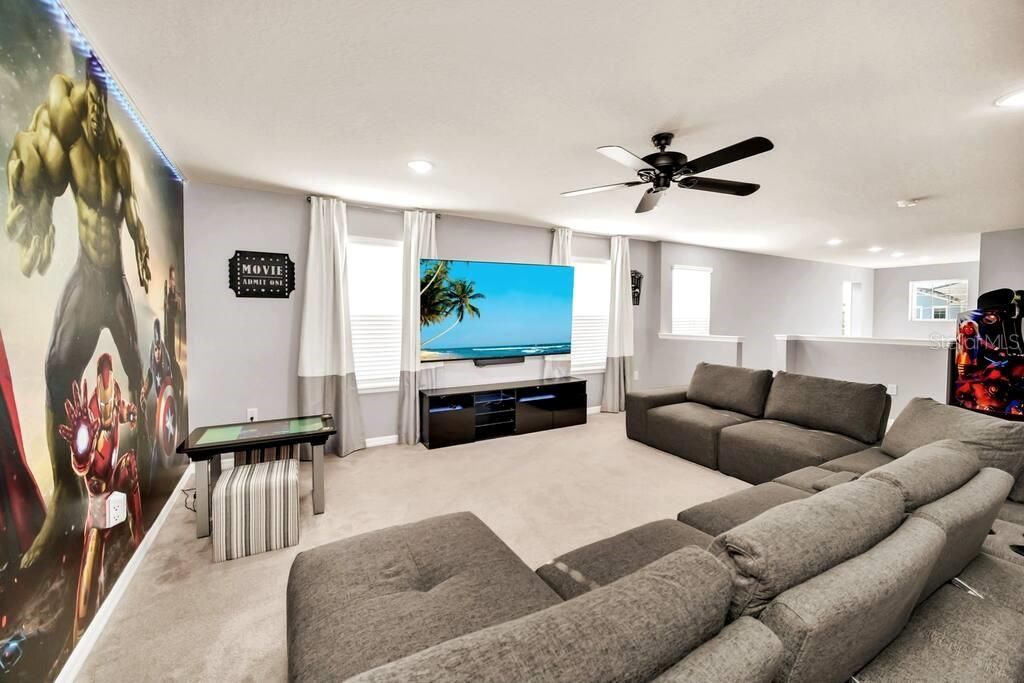 合同活跃: $510,000 (6 贝兹, 4 浴室, 3176 平方英尺)