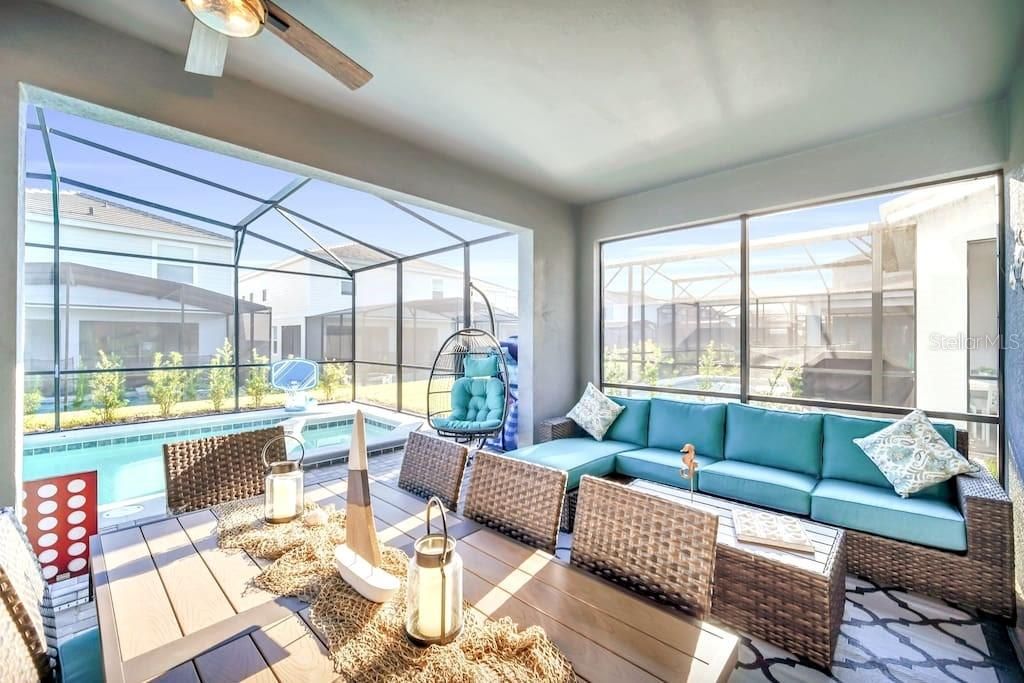 合同活跃: $510,000 (6 贝兹, 4 浴室, 3176 平方英尺)