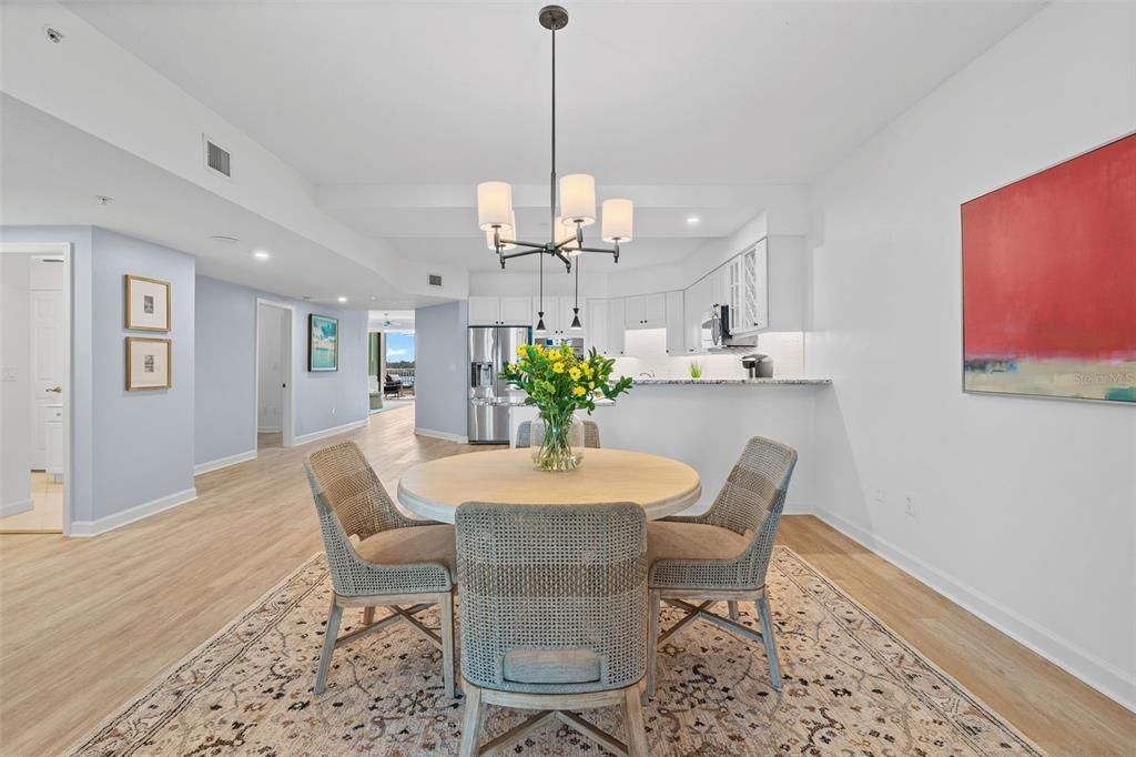 For Sale: $1,375,000 (3 beds, 3 baths, 2200 Square Feet)