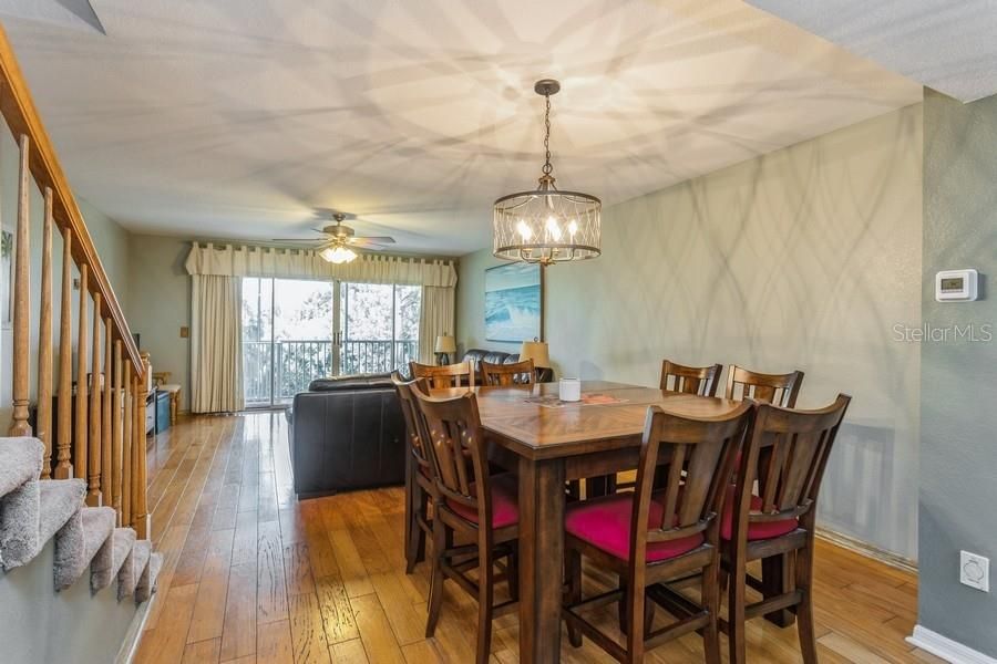 На продажу: $489,000 (3 спален, 3 ванн, 1749 Квадратных фут)