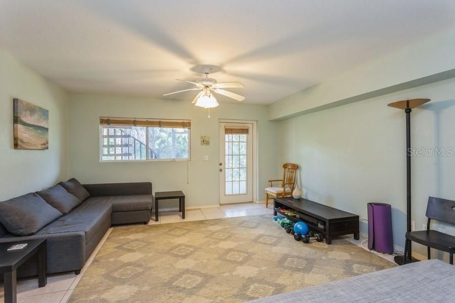 На продажу: $489,000 (3 спален, 3 ванн, 1749 Квадратных фут)