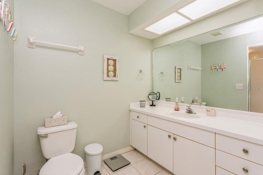 На продажу: $489,000 (3 спален, 3 ванн, 1749 Квадратных фут)