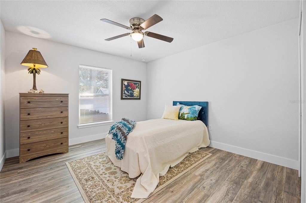 На продажу: $288,000 (3 спален, 2 ванн, 1612 Квадратных фут)